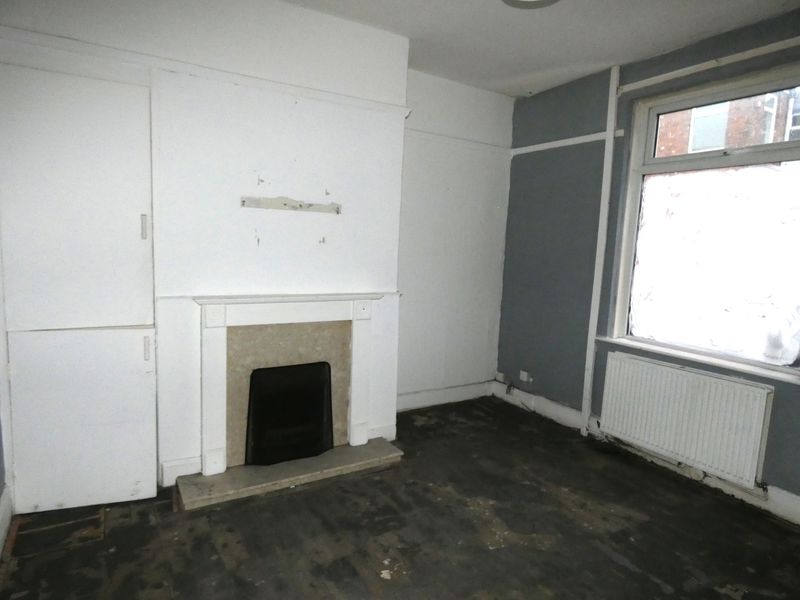 Lounge- click for photo gallery